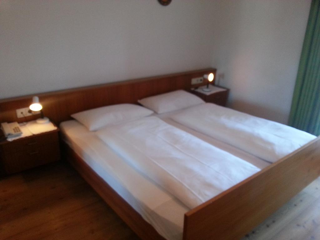 Pension Panorama Monguelfo-Tesido / Welsberg-Taisten Стая снимка
